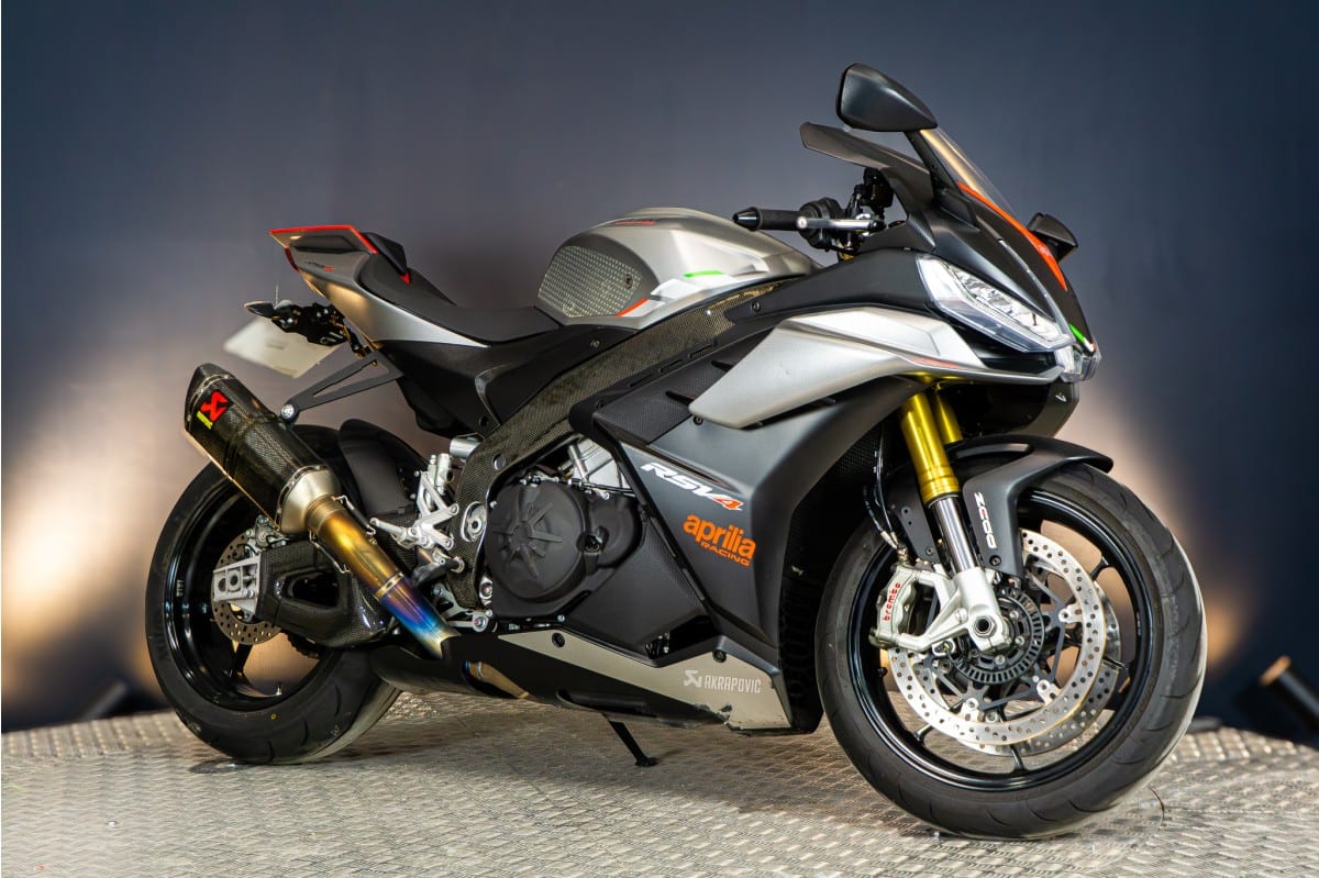 Aprilia RSV4 1100