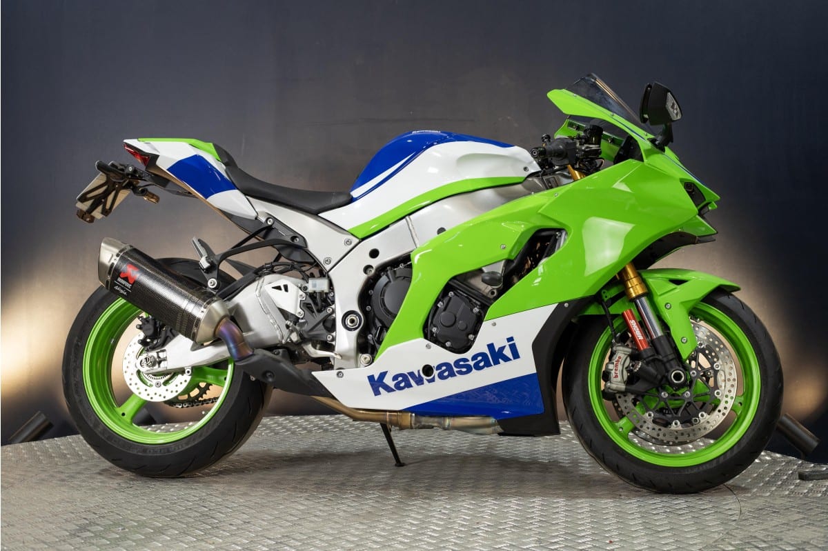 Kawasaki ZX 1O R 40 ANIVERSARIO