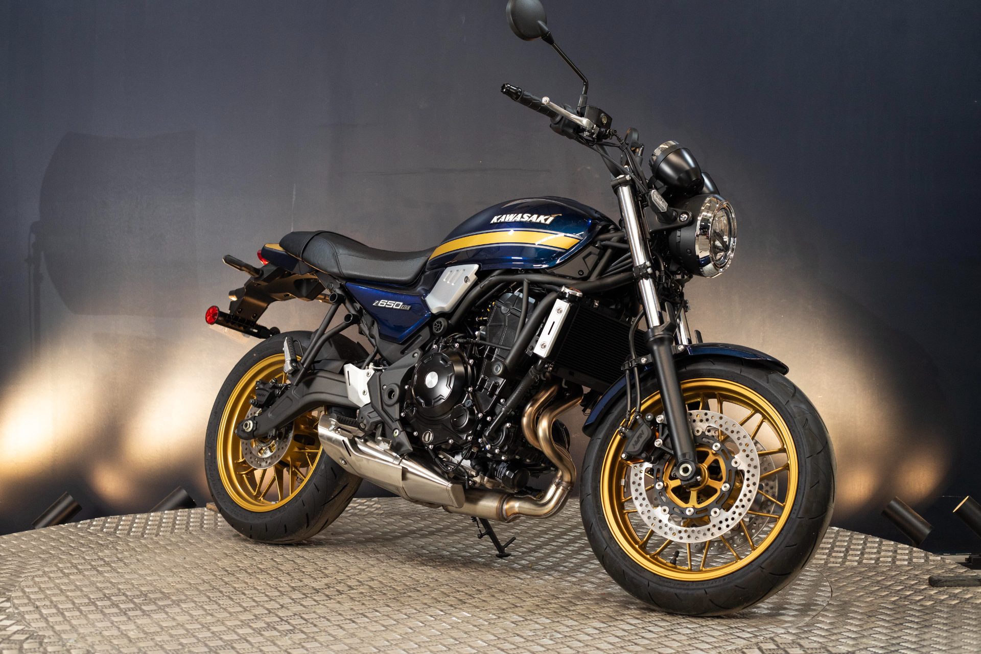 Kawasaki Z650RS