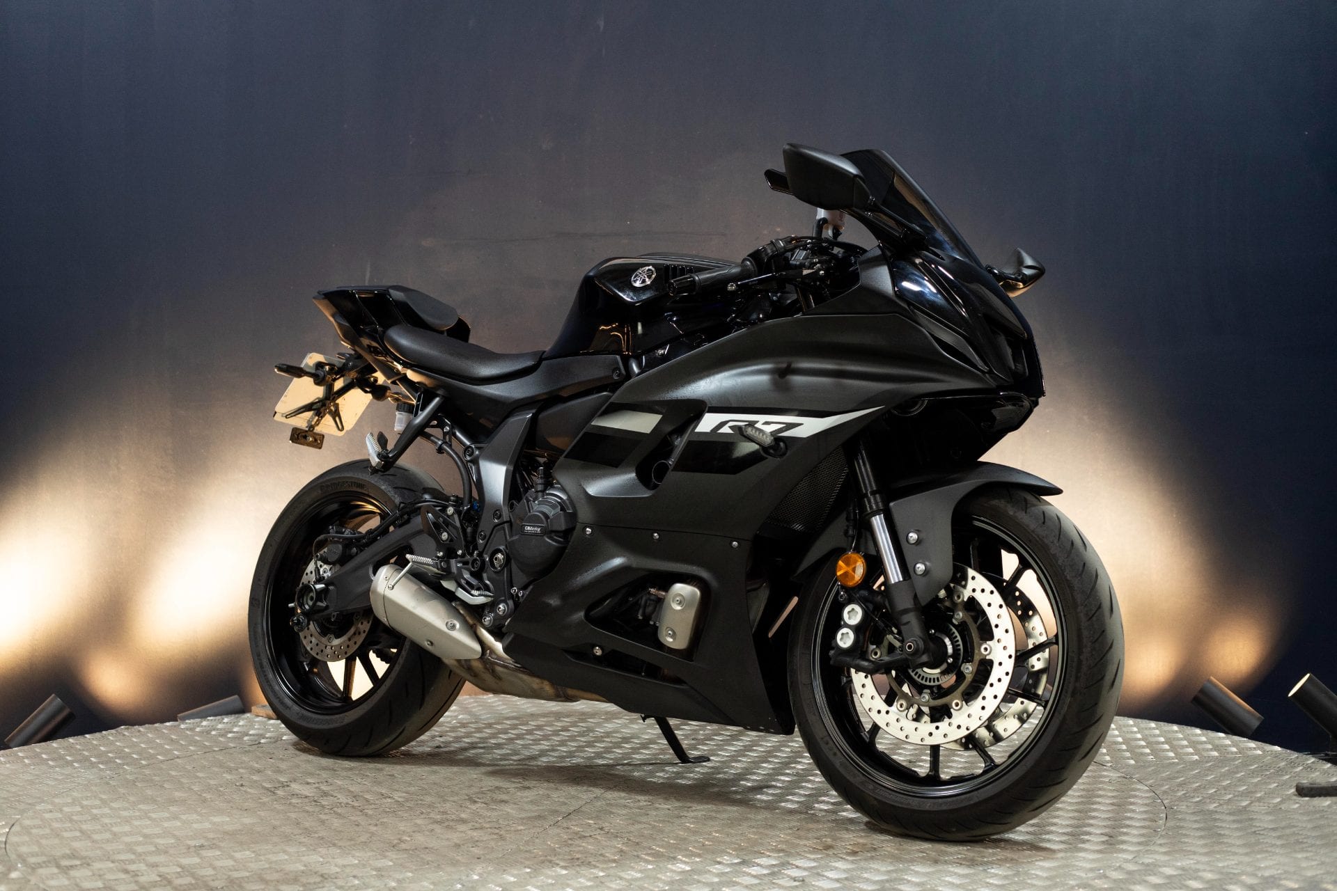 Yamaha YZF-R7