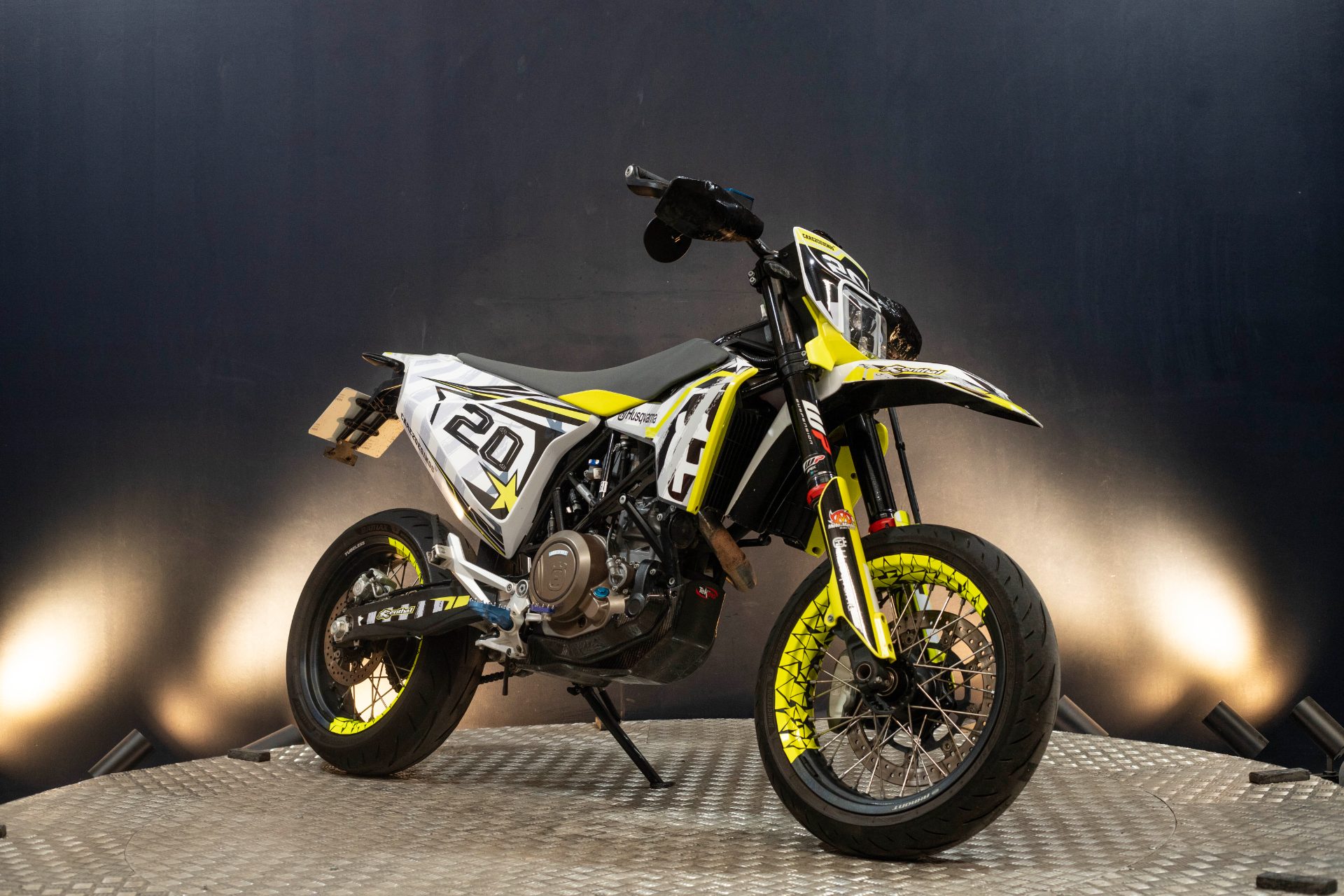 Husqvarna 701 Supermoto